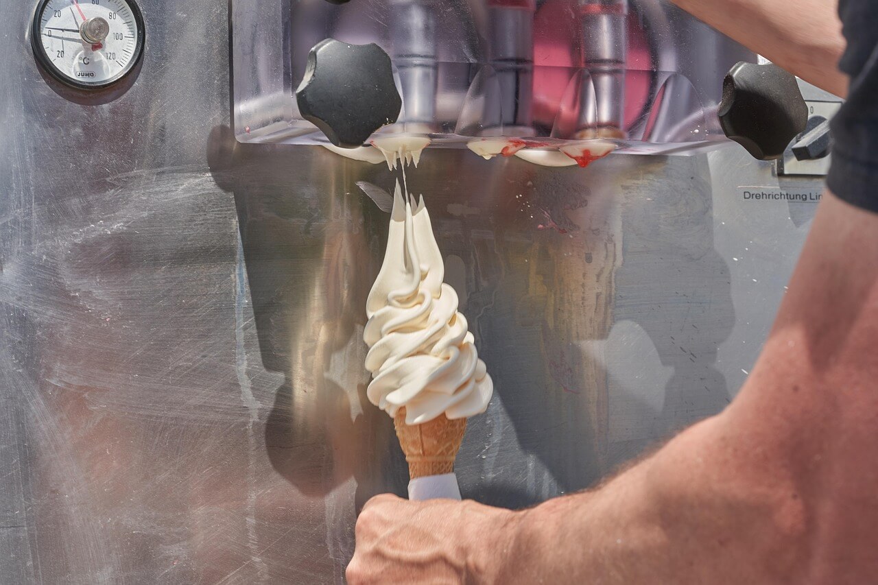 Ice Cream Maker Machine For Sale Tips For Finding The Best Deal
